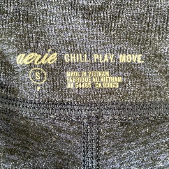 Aerie High-Waisted Warmup Leggings - Picture 8 of 9